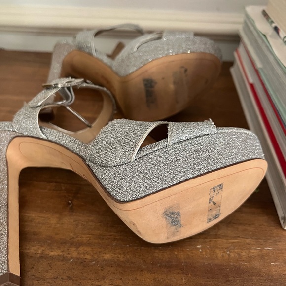 Sam Edelman Sparkly Silver Heels Size 8 - Picture 5 of 6